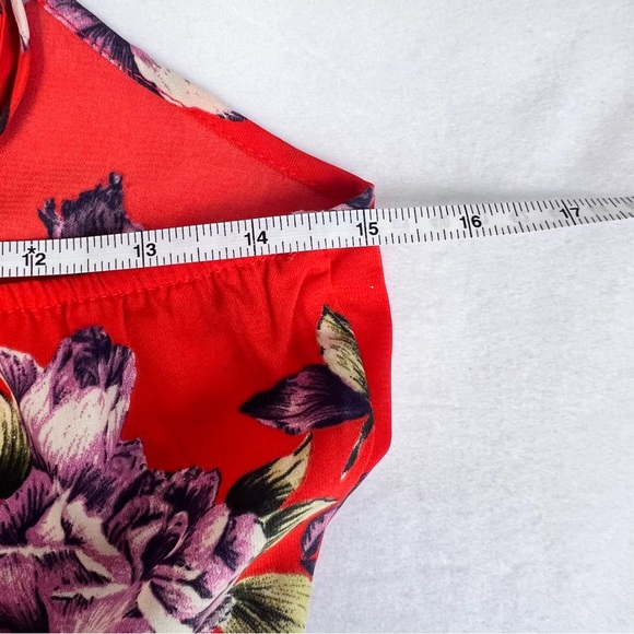Monteau Los Angeles Red Floral Wrap Mini Dress Size Medium - Picture 12 of 12